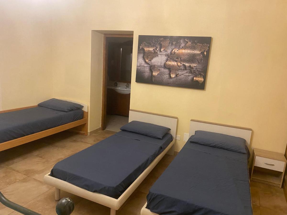 סיינה Villa Zara מראה חיצוני תמונה